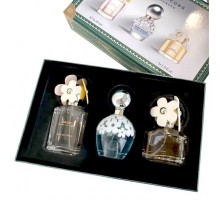 Подарочный парфюмерный набор Marc Jacobs Daisy 3 в 1